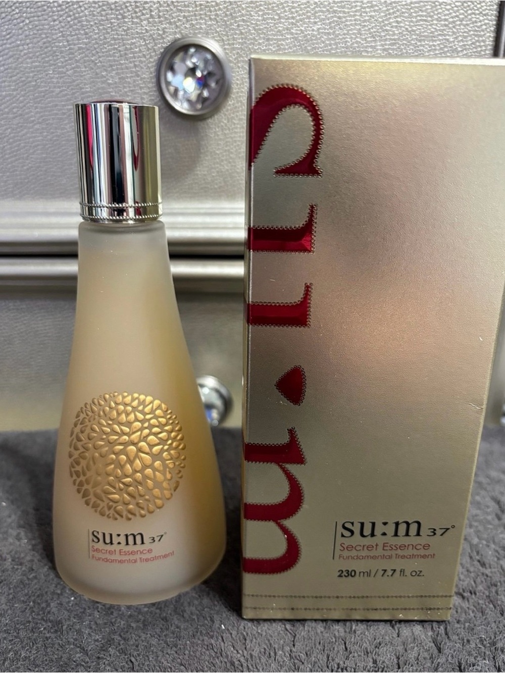 Su:m 37 Secret Essence Fundamental Treatment — Gold